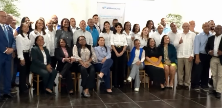 COOPMIPYMEA participa en encuentro regional sobre fortalecimiento de las microfinanzas organizado por Fundación Reservas